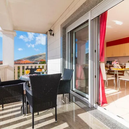 Apartment Jozic Trogir