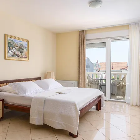 Lägenhet Jozic Trogir